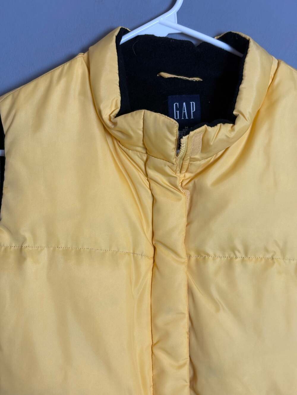 Vintage GAP Womens Medium Yellow Down Puffer Vest Black Fleece Lined 1999